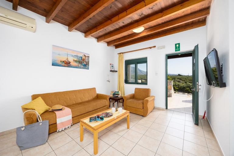Others 3, Theo Beach Villa, Crete