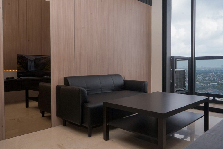 Room 5, Comfy And Modern Look 2Br At Yukata Suites Apartment, Tangerang
