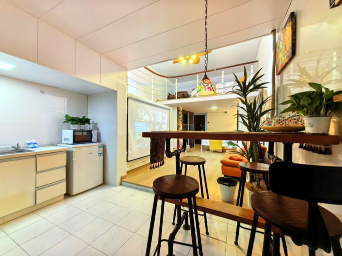 Room 4, Shanghai Hills & Aromahome Terrace Loft, Shanghai
