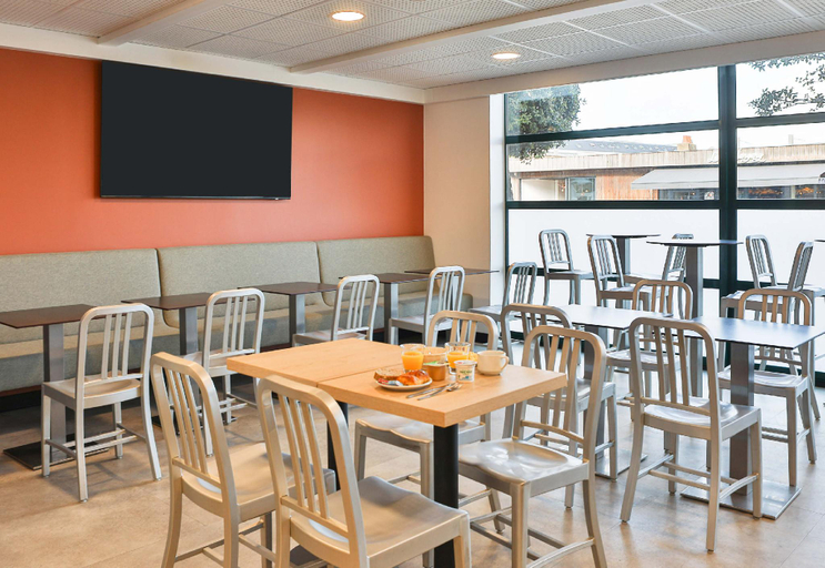 Food & Drinks 5, B&B HOTEL Les Sables-d'Olonne Centre Gare, Vendée