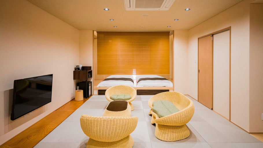 Bedroom 4, Dogo Onsen Yachiyo, Matsuyama