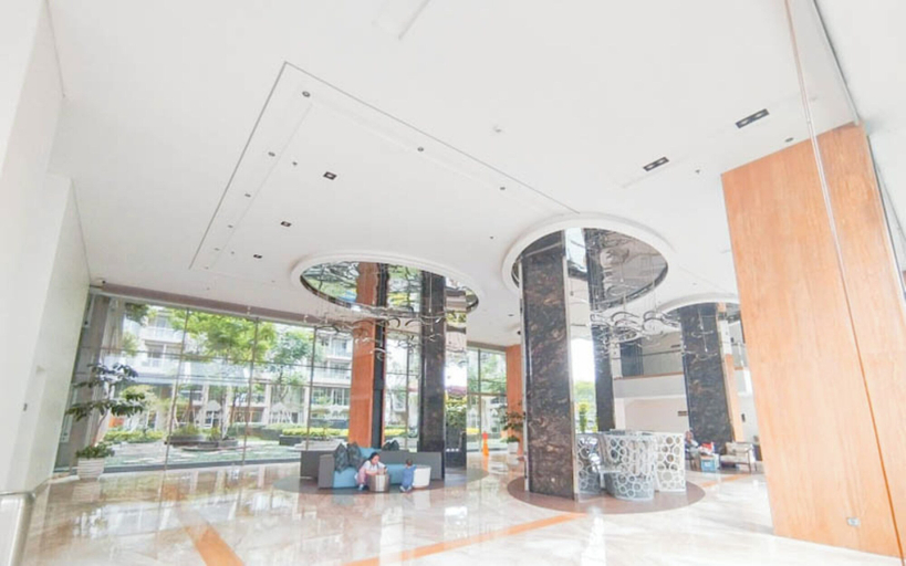 Lobby sitting area, Modern Studio At Apartment Landmark Residence Bandung, Bandung