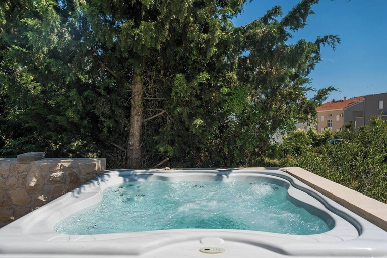 Sport & Beauty 5, Apartments Tomana, Novalja