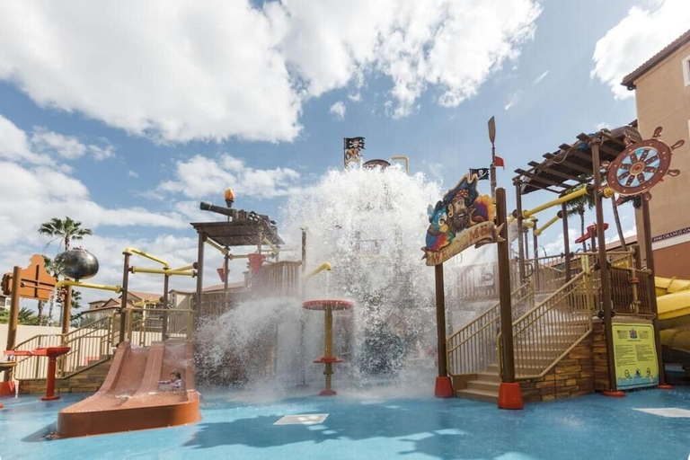 Pool 5, Wesgate Lakes Resort, Orange
