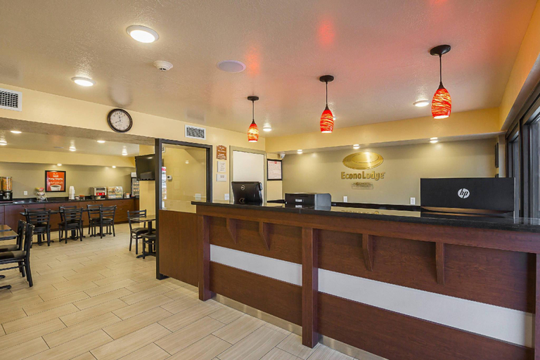 Public Area 2, Econo Lodge Hurricane Zion Park Area, Washington