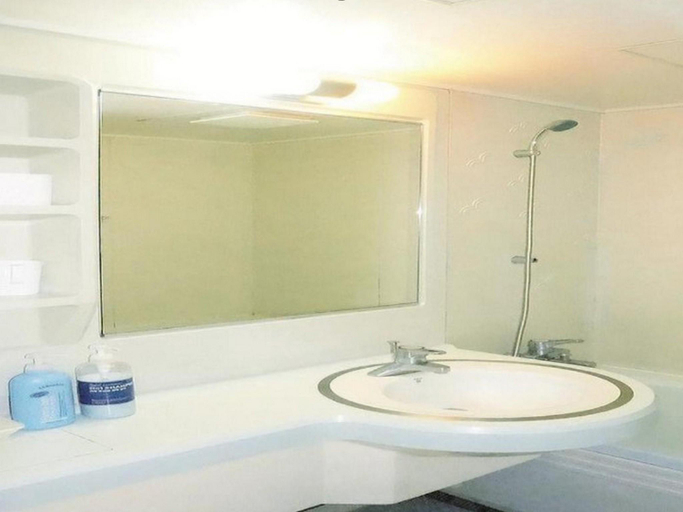 Bathroom, Winners Hotel Jeju, Jeju