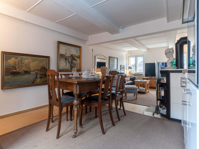 Food & Drinks 5, charmante Ferienwohnung am Hafen, Nordfriesland