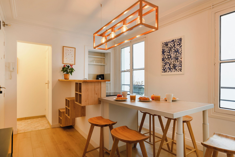 In-room dining 5, Paris Center Rivoli residence, Paris