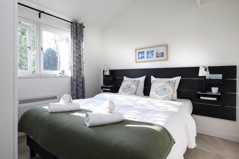 Bedroom 3, Amsterdam / Loosdrecht Rien van den Broeke Village, Wijdemeren