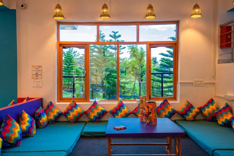 Bedroom 2, goSTOPS Bir, Landing Site, Kangra