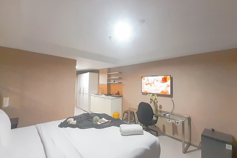 Room 5, Modern Studio At Apartment Tamansari Tera Residence, Bandung