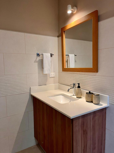 Bathroom 3, Sueno al Mar Residence, Santa Cruz