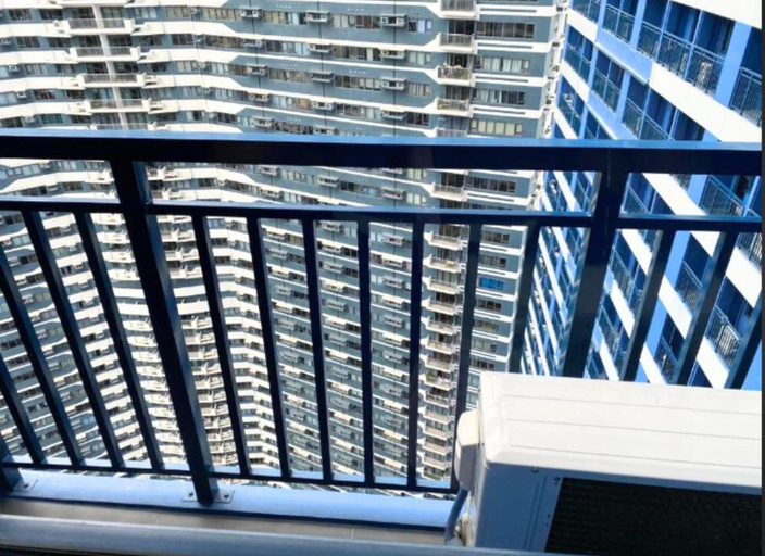Terrace/patio 4, Rent Xpress Online Heart of Makati, Makati City