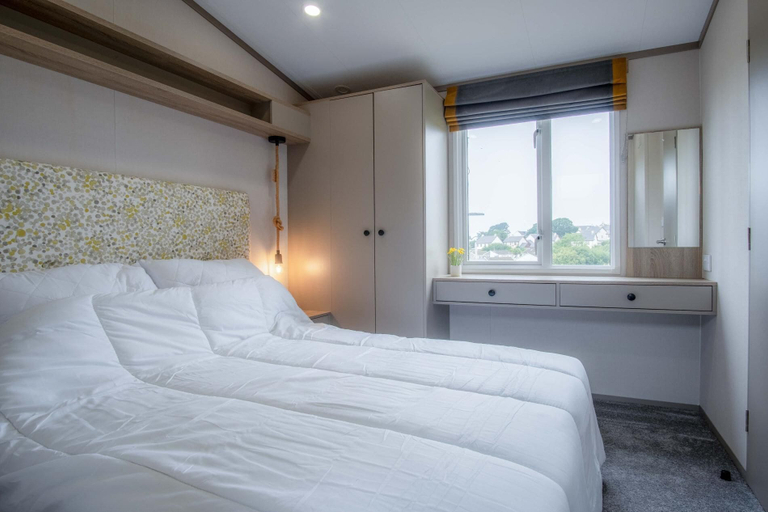 Floor plan 5, Stonewood Lodge - 2 Bedroom Lodge - New Hedges, Pembrokeshire