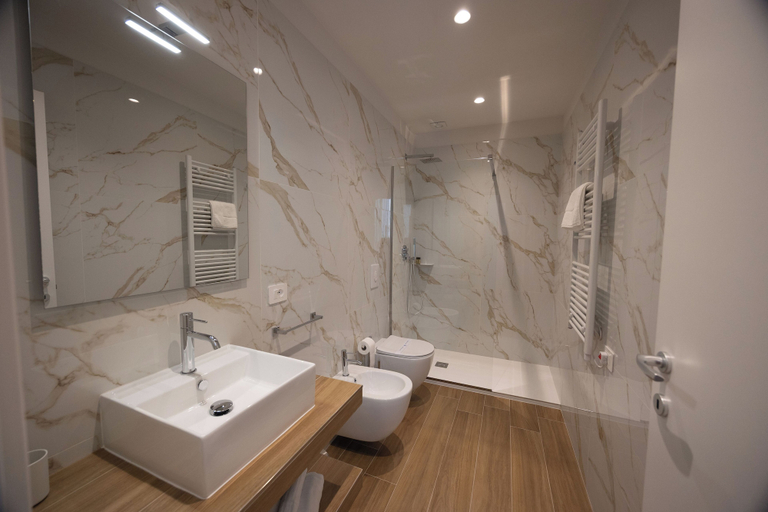 Bathroom 3, EXTRA B&B, Barletta-Andria-Trani