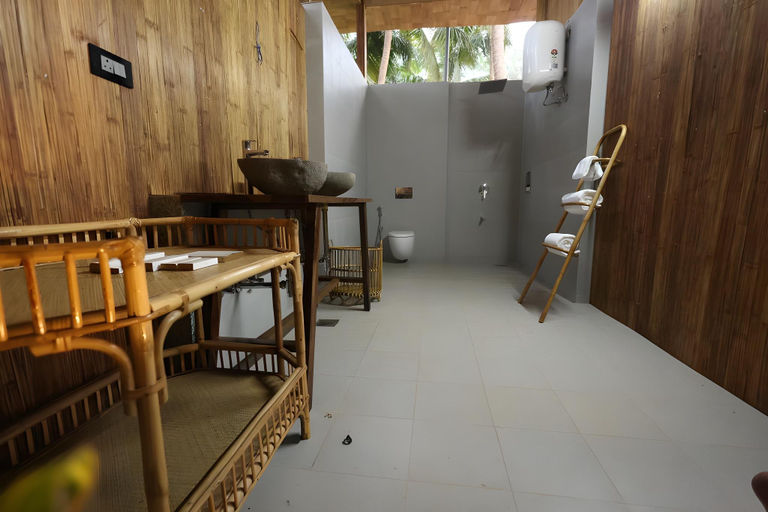 Bathroom, Kurma Private Beach Resort, Uttara Kannada