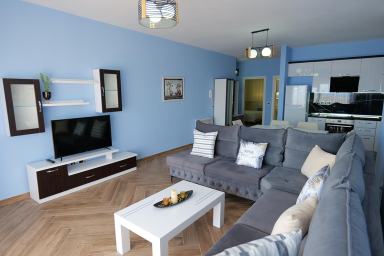 Others 3, Kosta Apartments, Sarandës