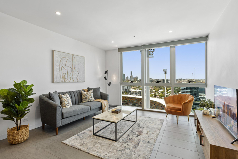 Others 3, Executive 2-Bed with Stadium View, Great Amenities, Brisbane