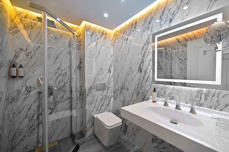 Bathroom 5, Venice Hotel Complex, Yerevan