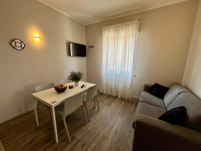 Others 4, Garda Flow Holiday Home, Brescia