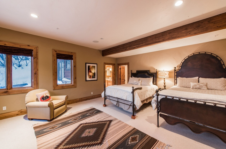 Room 5, Majestic Ski in Ski Out Estate, Wasatch