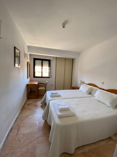 Room 5, Hotel Maximus, Ávila