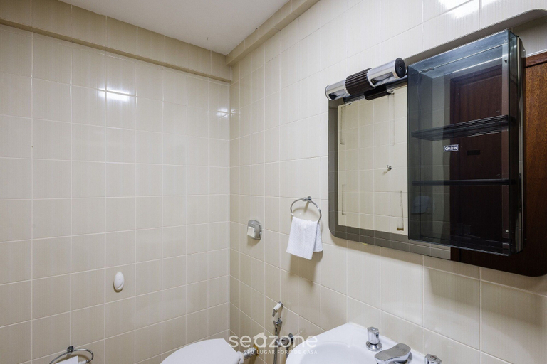 Bathroom 4, Apt w Balcony Close to Beach Privileged loc Mrn302, Balneário Arroio do Silva