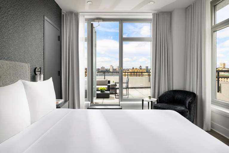 Bedroom 2, Arthouse Hotel, New York