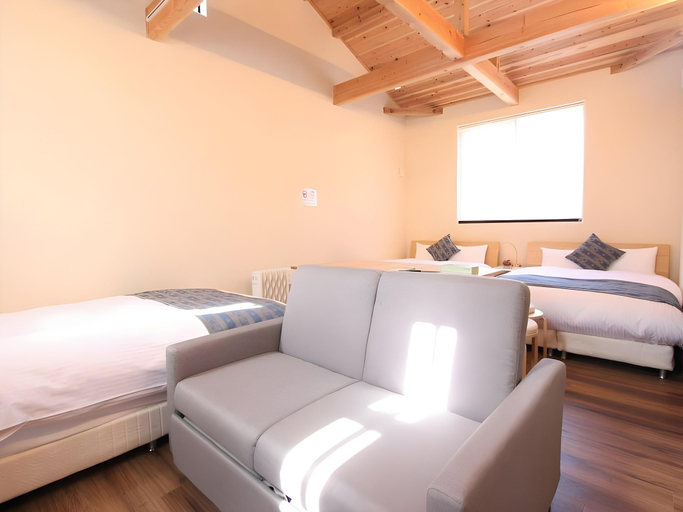 Bedroom 2, Hinata-an, Yufu