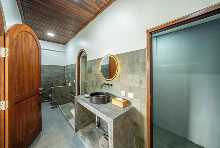 Bathroom 5, The Hanz Villa Kintamani, Bangli