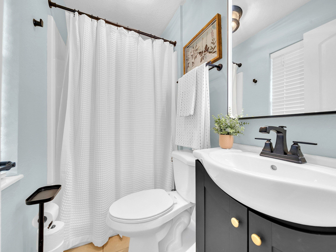 Bathroom 4, Place Of Peace 3 Bedroom Home, Sevier