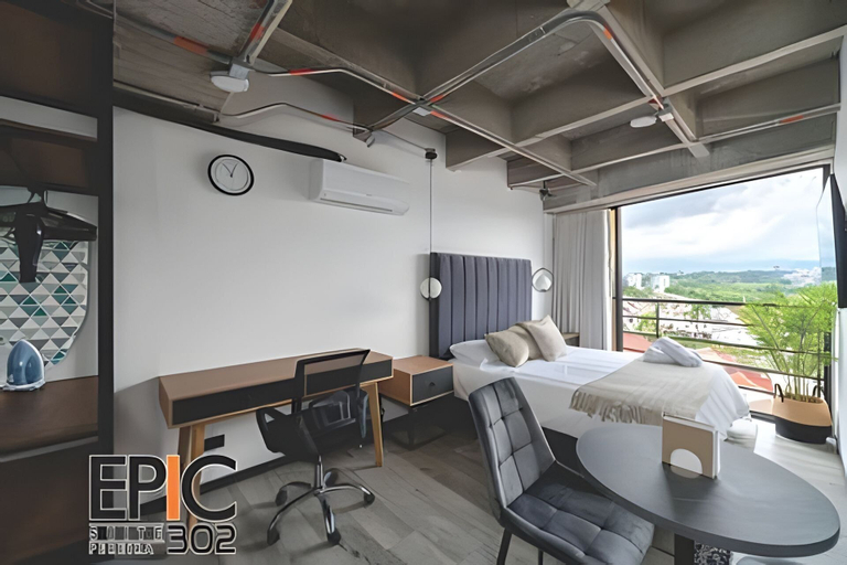 Room 3, Epic Suite 302 Deluxe Aeropuerto, Pereira