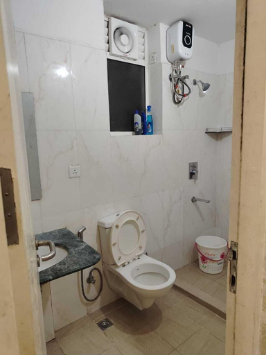 Bathroom, Hotel Royal King, Lucknow