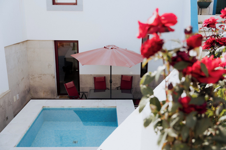 Pool 3, GinHouses, Marvão