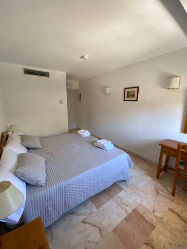 Room 3, Hotel Maximus, Ávila