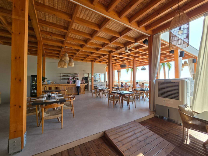 Restaurant 2, Nalu Beach, Sarandës