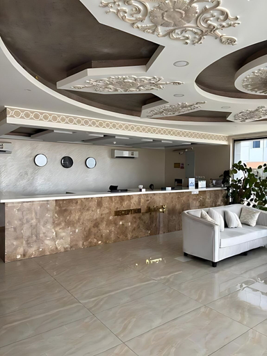 Reception, Osus G, Yanbu