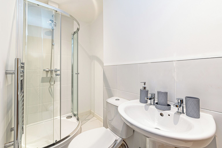 Bathroom 4, Guild House By Guestz, Lancashire