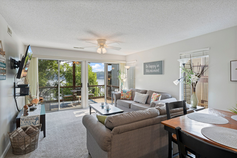 Living area 4, Dream Condo With Perfect Location for All The Fun!, Camden