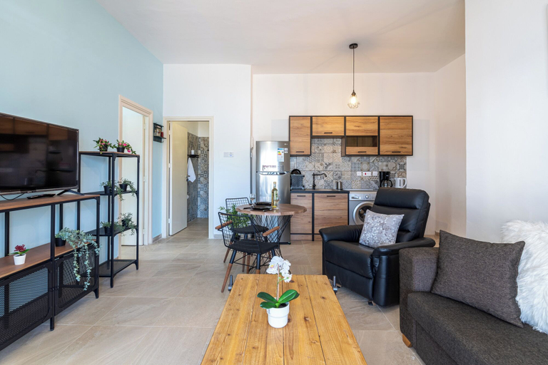 Living room 4, Nala - 2 Bedroom Apt & Patio in Larnaca, Larnaca