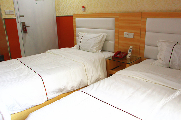 Bedroom 2, Junhui Hotel, Guangzhou