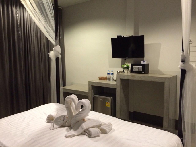 Bedroom 4, The Key Hotel, Muang Satun