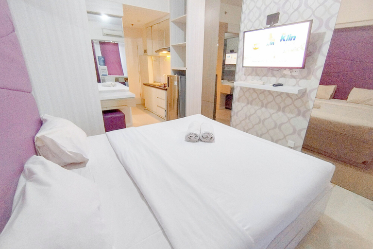 Room 4, Purple Touch Studio At Orchard Supermall Mansion Apartment, Surabaya