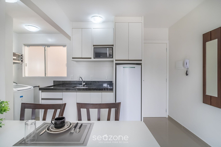 Private kitchen, Modern Apartment Near the BC Ferris Wheel Mbh0601, Balneário Arroio do Silva