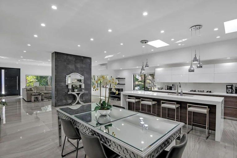 Interior 4, Mansfield Modern - Ultimate Entertainers Oasis With Guest House, Los Angeles