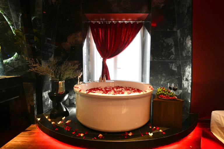 Room 2, Hotel Lamour, Gò Vấp