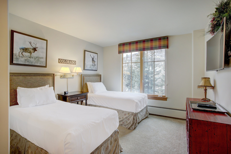 Room 4, Beautiful Mountain View 2br Condo - Ski-in/out 2 Bedroom Condo, Eagle