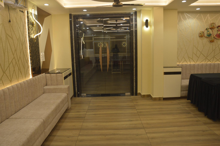Others 4, Hotel RB Palace, Dhaulpur