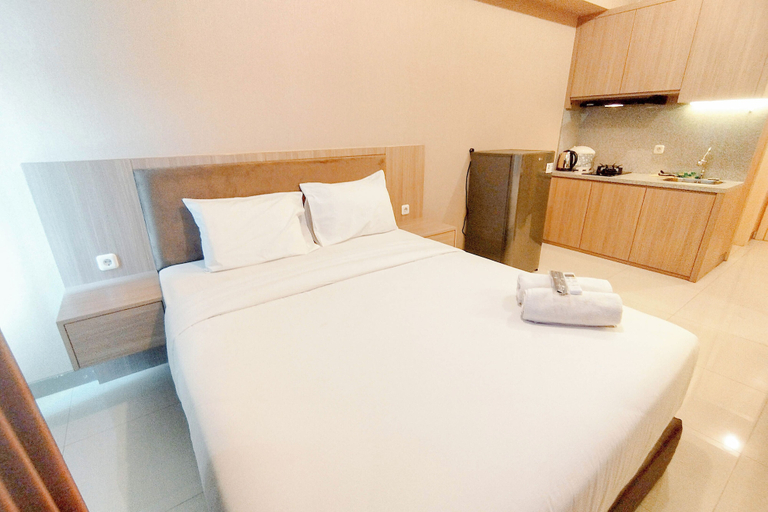 Room 2, Modern Style Studio At Benson Supermall Mansion Apartment, Surabaya