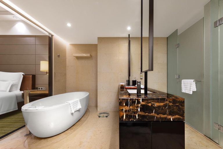 Bathroom, Pullman Dongguan Changan, Dongguan